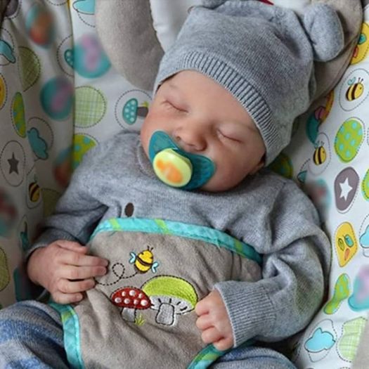 Reborn Dolls Boy - 18 Inches Handmade Washable Reborn Babies Soft Vinyl Body with Anatomically Correct, Reborn Baby Doll Looks Like a Real Baby (FREE SHIPPING)