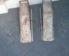 Car service ramps