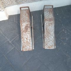 Car service ramps