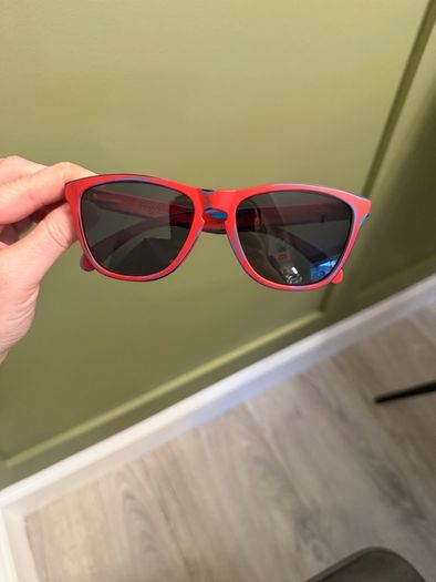 Oakley Skate Deck Frogskins - Matte Red