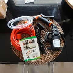 BRAND NEW 12V Portable Car Washer Gun Pump High Pressure Spray