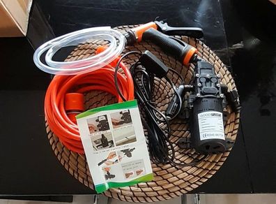 BRAND NEW 12V Portable Car Washer Gun Pump High Pressure Spray