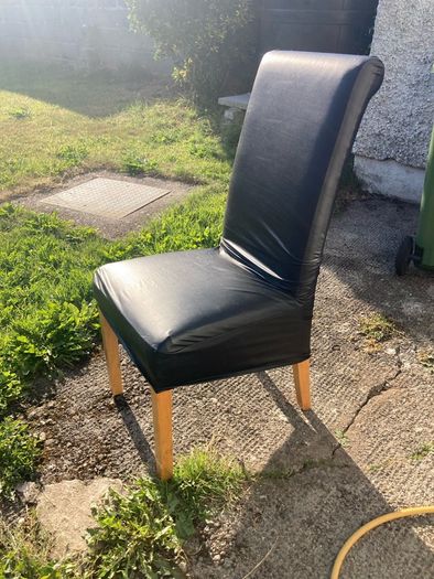 5 black dining chairs