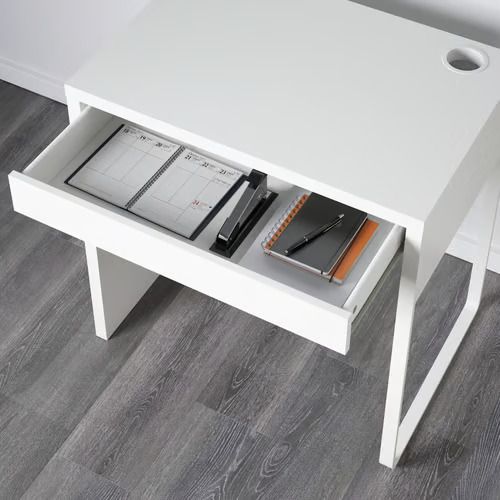 IKEA MICKE Desk & White Swivel Chair Very Good Condition