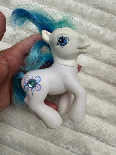 MLP My Little Pony G3 Crystal Lace Friendship Ball and Periwinkle Jewel Pony 2003 Dirty Used Cut Hair Please see pictures