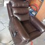electric recliner Image 3