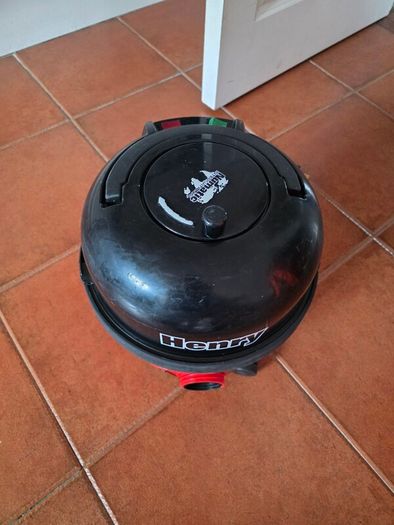 Henry vacuum cleaner