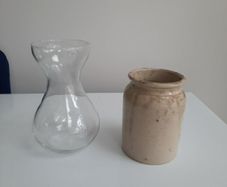2 small vases