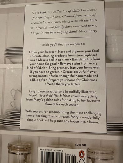 Mary's  Household Tips and Tricks by Mary Berry