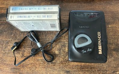 Sanyo cassette player