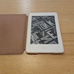 Kindle Paperwhite 7th Gen with Ads