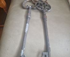 oversize metal keys