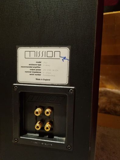 Mission 752 speakers (One is blown)