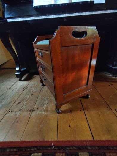 Antique Edwardian mahogany piano stool