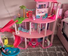 Barbie dream house