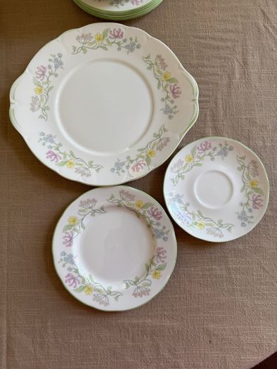 Duchess Bone China Tea Set Meadowlane Pattern 555