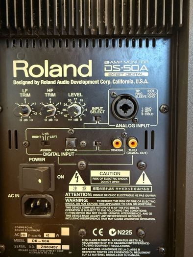 Roland DS-50A Bi-Amp Digital 24 bit Monitors
