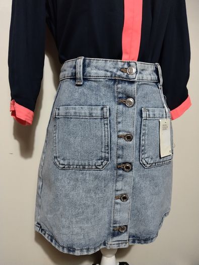 Vintage blue Denim Skirt, New With Tags