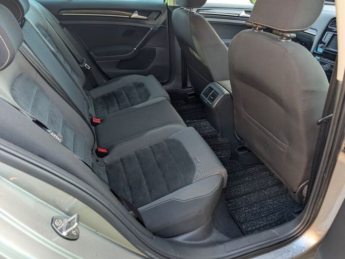 Volkswagen Golf 2013