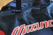 mizuno duffle bag