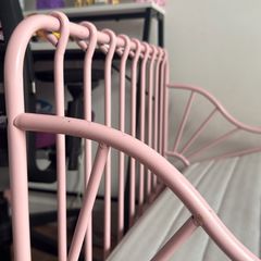 ikea extendable bed pink