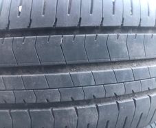 4 nearly new tyres 215/55 R17