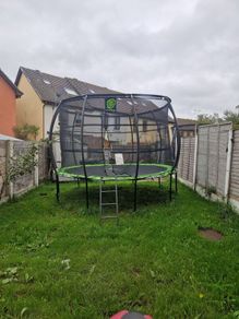 trampoline