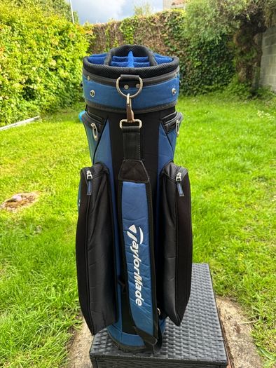 TaylorMade Golf Bag