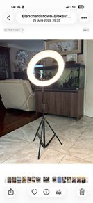 LED Ring Light With Tripod