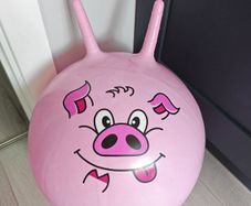 Piggy Space Hopper