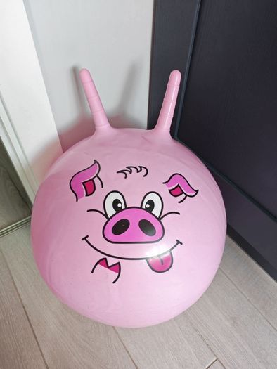 Piggy Space Hopper