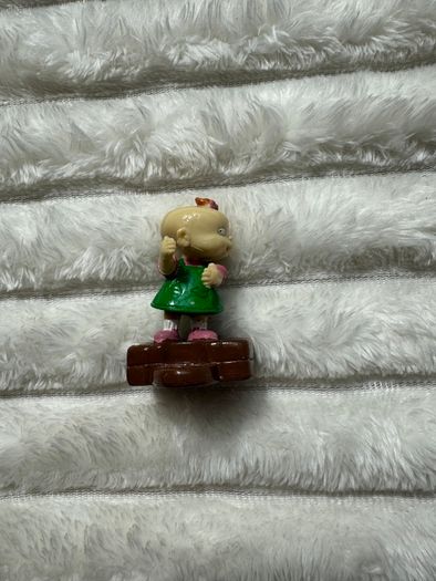 2001 Lil Lillian DeVille 2" Weetos Cereal EUROPE PVC Action Figure Rugrats Used Please look at the pictures