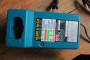 Makita 14.4v Charger (110v)