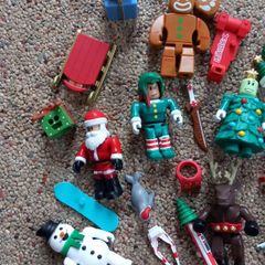 Christmas Roblox figures