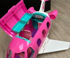 barbie plane
