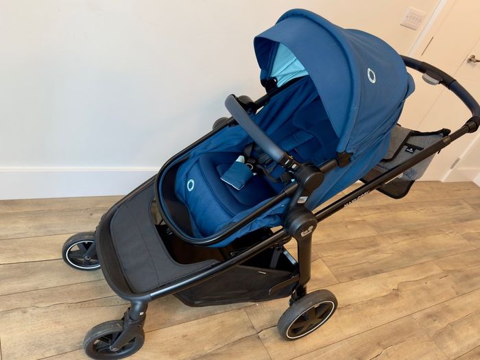 Maxi-Cosi 3-in-1 Travel System / Pram