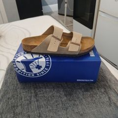 Birkenstock Arizona Sandals Brand New Size 7