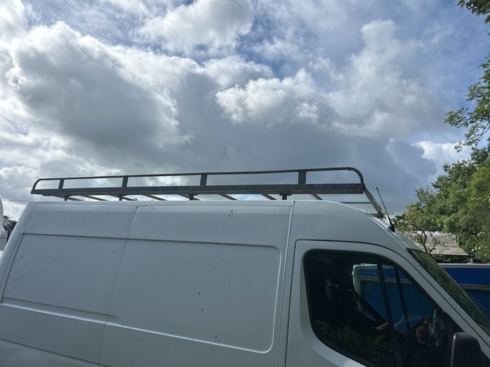 renault master roof rack
