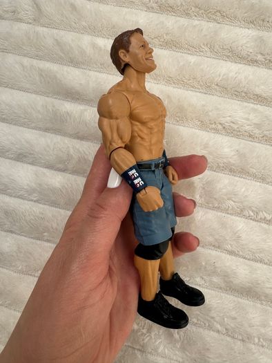 John Cena WWE Series 105 Head is too loose 2017 Damaged Please see photos