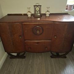 Vintage Art Deco Walnut Sideboard / Cocktail Cabinet