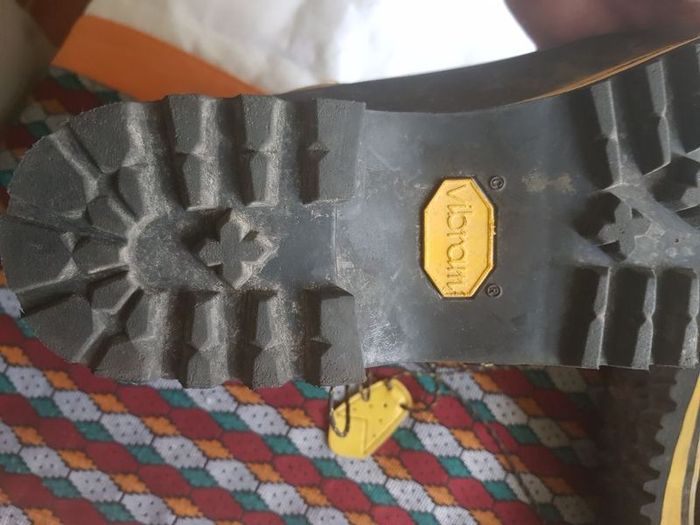 La Sportiva Spantik boots size 41