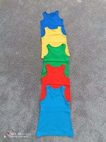 5x boy's t-shirt /vest.age 4/5