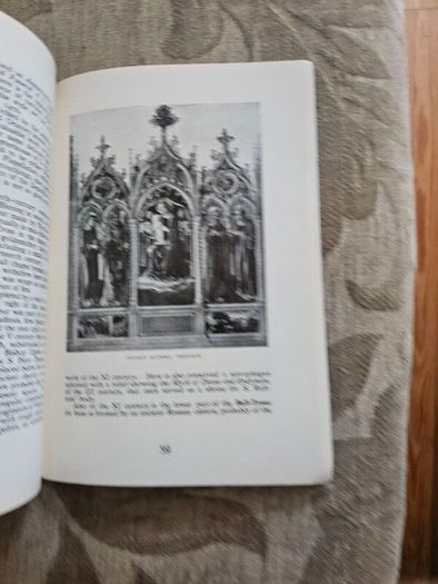 Assisi And Enviorons. 59 Illustrations.  Paperback In Good Condition.  See Photos For Same.