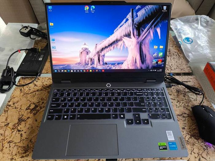 Gaming Laptop Lenovo Loq i5 12450hx 8/12 RTX4050 6gb 105w 16gb Ddr5 512GB Nvme 15.6" 144hz 1080p 300nits 100% sRGB Win11 Warranty Receipt