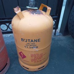 gas bottles (full)