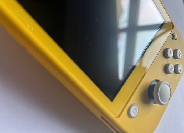 Nintendo Switch Lite Handheld Yellow