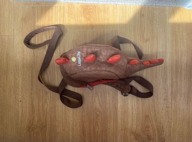 Toddler back pack with reins. Little Life