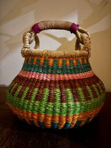 Handwoven mini round pot