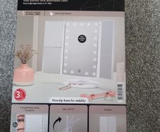 LED Make-up Mirror