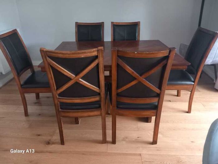 Dining table and 8 chairs